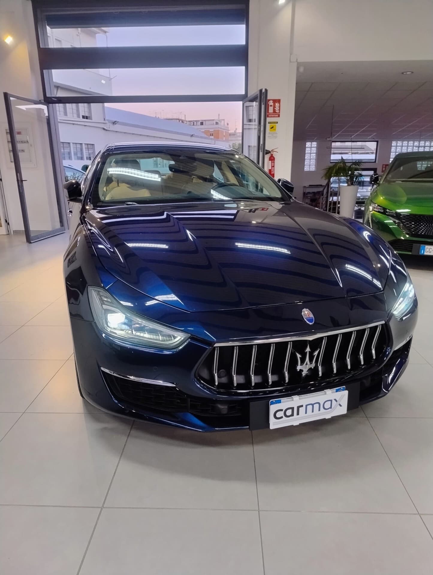 Maserati Ghibli Ghibli L4 330 CV MHEV Granlusso 2021 usata a Cagliari — Car Max