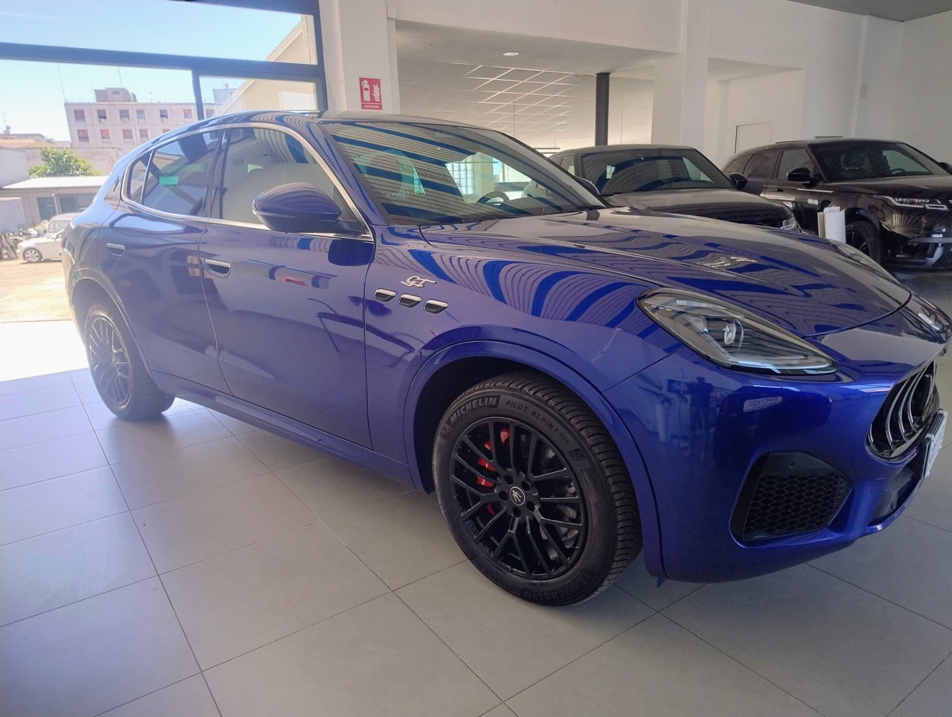 Maserati Grecale Grecale MHEV 300 CV AWD GT 2023 usata a Cagliari — Car Max